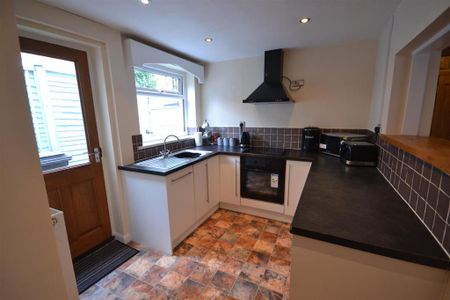 2 bedroom cottage to rent - Photo 3