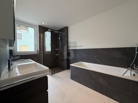 GROSSZÜGIG WOHNEN MIT BALKON & WEITBLICK - Photo 3