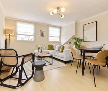 2 bedroom flat to rent - Photo 3