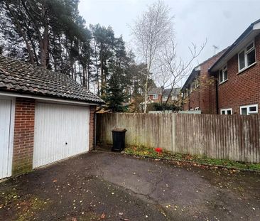 3 bedroom detached house to rent - Photo 3