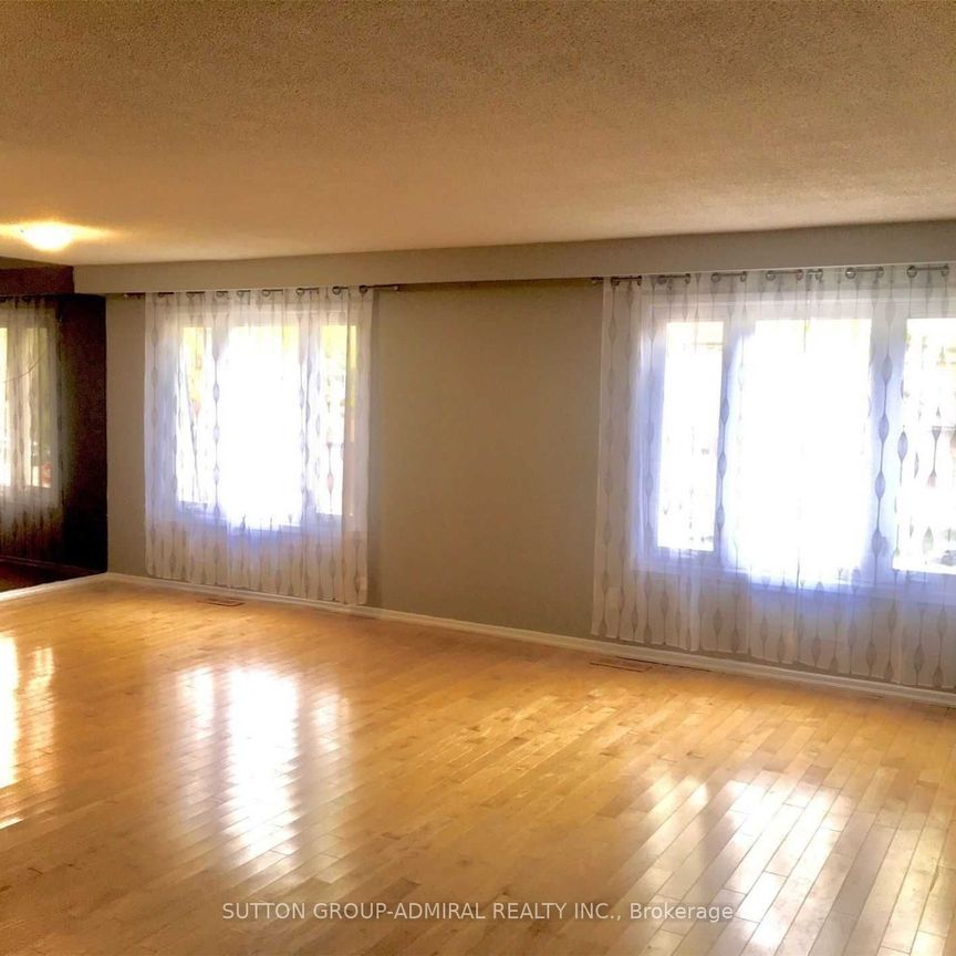 For Lease - 4 Nootka Crescent Unit# 2nd Flr, Toronto, Ontario - Photo 1