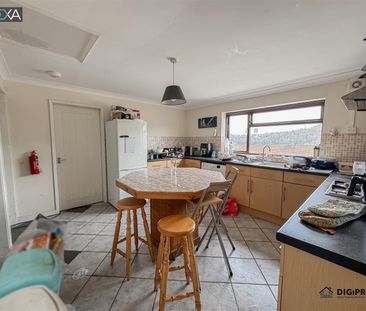 Room For Rent Tower Street, Pontypridd - Photo 3