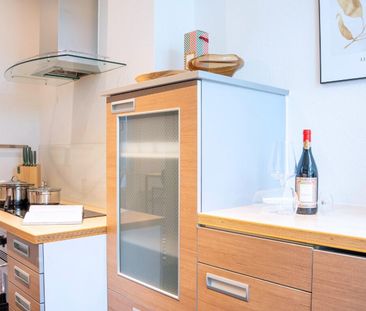 TOWNHOUSE-FEELING - APPARTEMENT DE 3,5 PIÈCES AVEC JARDIN À ZURICH ... - Photo 6