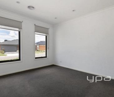 Prime Location - Photo 2