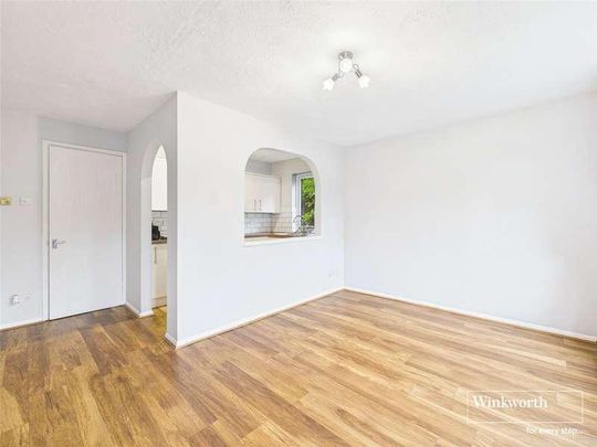 Rowe Court, Grovelands Road, Reading, Berkshire, RG30 - Photo 1