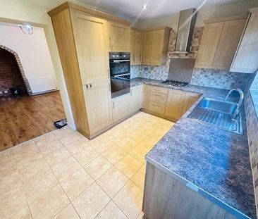 2 bedroom end of terrace house to rent - Photo 6