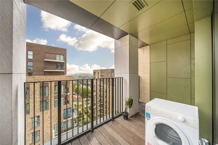 Pegler Square, Kidbrooke Village, London, SE3 9GL - Photo 5