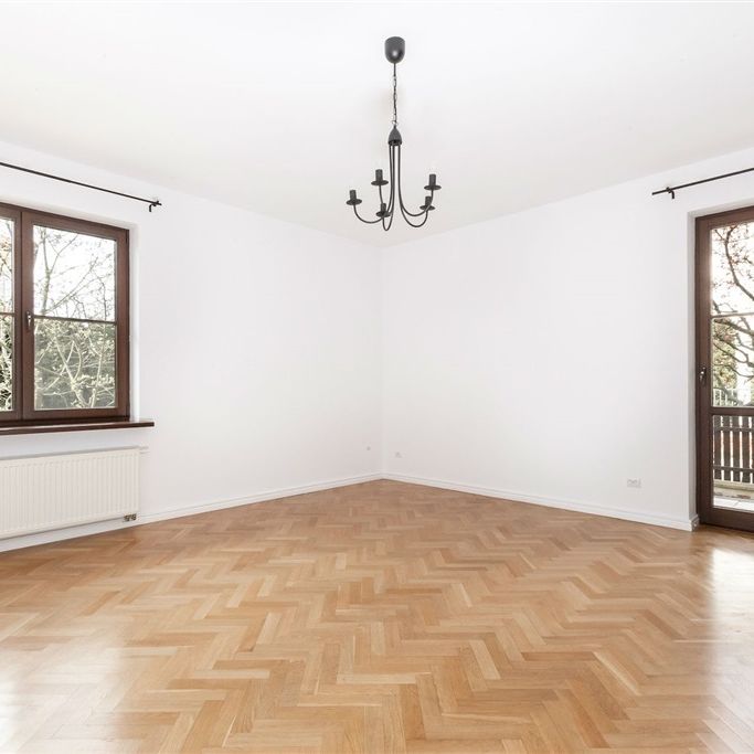 KLIMATYCZNY DOM 260M2, WILANÓW POWSIN - Фото 1