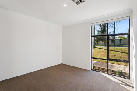 112A Hamilton Street, Bassendean WA 6054 - Photo 3