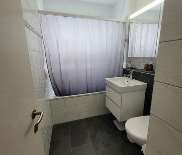 helle und geräumige 4.5 Zimmerwohnung zu vermieten - Foto 3