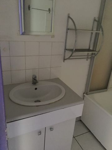 Location Appartement 2 pièces 48m² NANCY 54000 - Photo 5