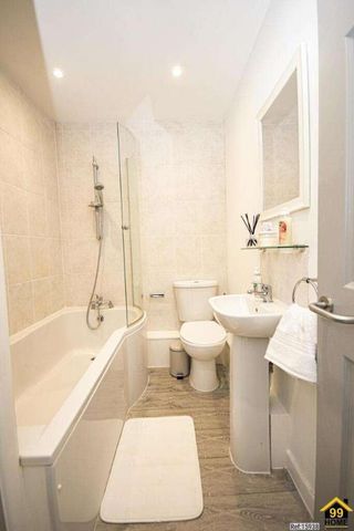 Commercial Square, Camborne, Cornwall, TR14 - Photo 3