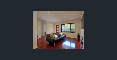 Charming Character Home - Photo 3