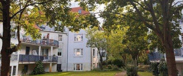 Sonnige 3 Zimmerwohnung in wunderschöner Stadtvillen-Wohnanlage - Photo 1