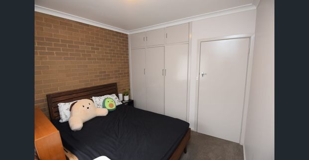 Close to Hospital - Photo 1