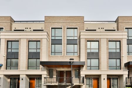 For Lease - 2 Red Squirrel Lane Unit# 203, Richmond Hill, Ontario - Photo 3