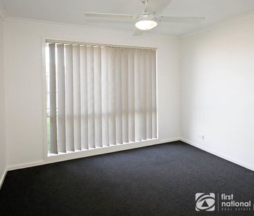 2/14 Phelan Drive, 3977, Cranbourne Vic - Photo 2