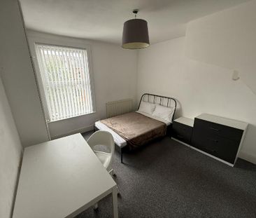 2 bedroom house to rent - Photo 3