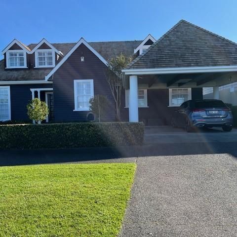 LARGE FAMILY HOME - ORAKEI - Photo 1