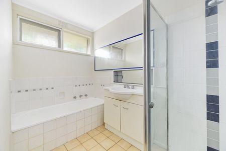 Charming Classic in Quiet Court – Ready to Move In! - Photo 5