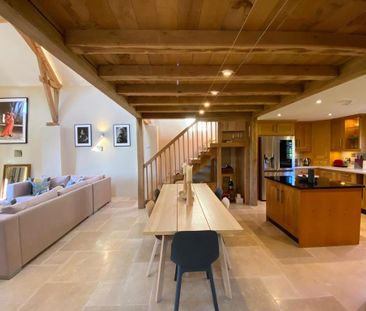 3 bedroom detached house to rent - Photo 2