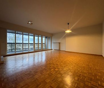 Appartement te huur in Kortrijk - Photo 1