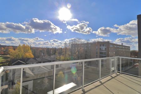 530 De Mazenod Ave #606 - Photo 3