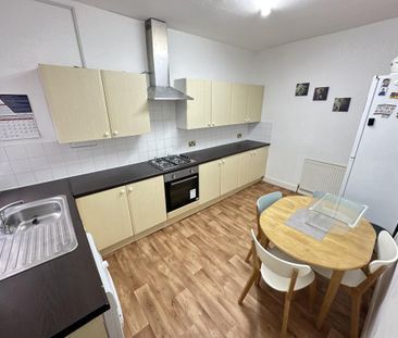 Slade Lane, Manchester, M19 - Photo 4