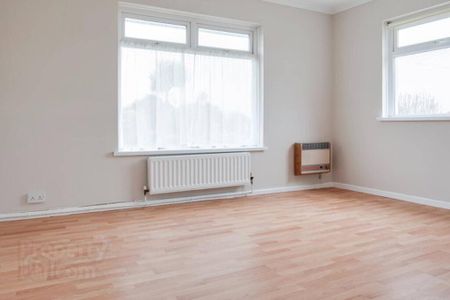 16a Ashford Drive, Bangor, BT19 6DA - Photo 3