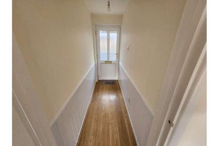 Lime Tree Close, Bridgwater, TA6 - Photo 3