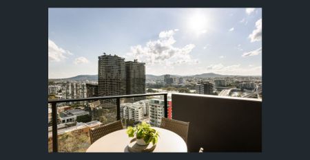 Fully Furnished 2-Bedroom Apartment in Upper House - Photo 4