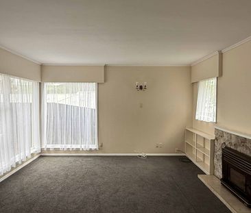 6A Rutland Way - Photo 3