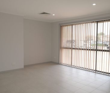 Walking Distance to St Hurmizd Assyrian Church - Photo 2