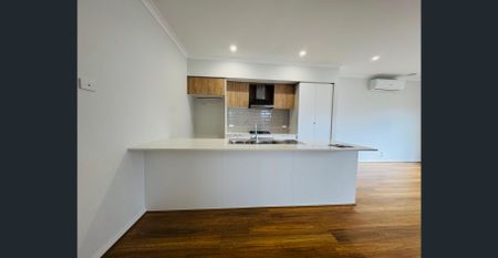 Modern Family Home in Minta Farm Berwick - Photo 2