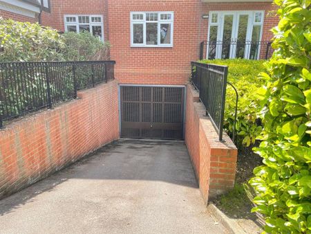2 bedroom apartment to rent - Photo 5
