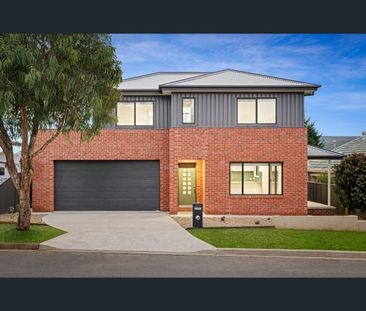 377 Day Street, West Albury, NSW 2640 - Photo 2