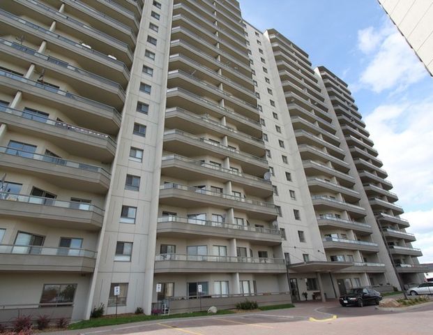 Wilson Place I | 425 Wilson Avenue, Kitchener - Photo 1