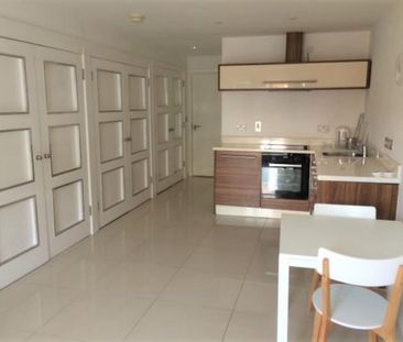 £775 - To Let - Photo 2