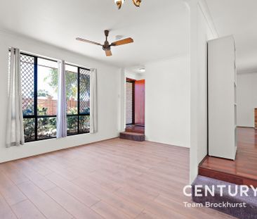 Freshly Renovated 3-Bedroom Home – Move-In Ready Comfort! - Photo 4