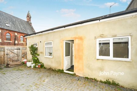 House Share to rent - Admaston Road, London, SE18 - Photo 3