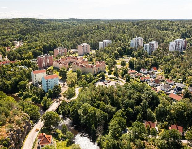 Lilla Trädgårdsgatan 7B - Photo 1