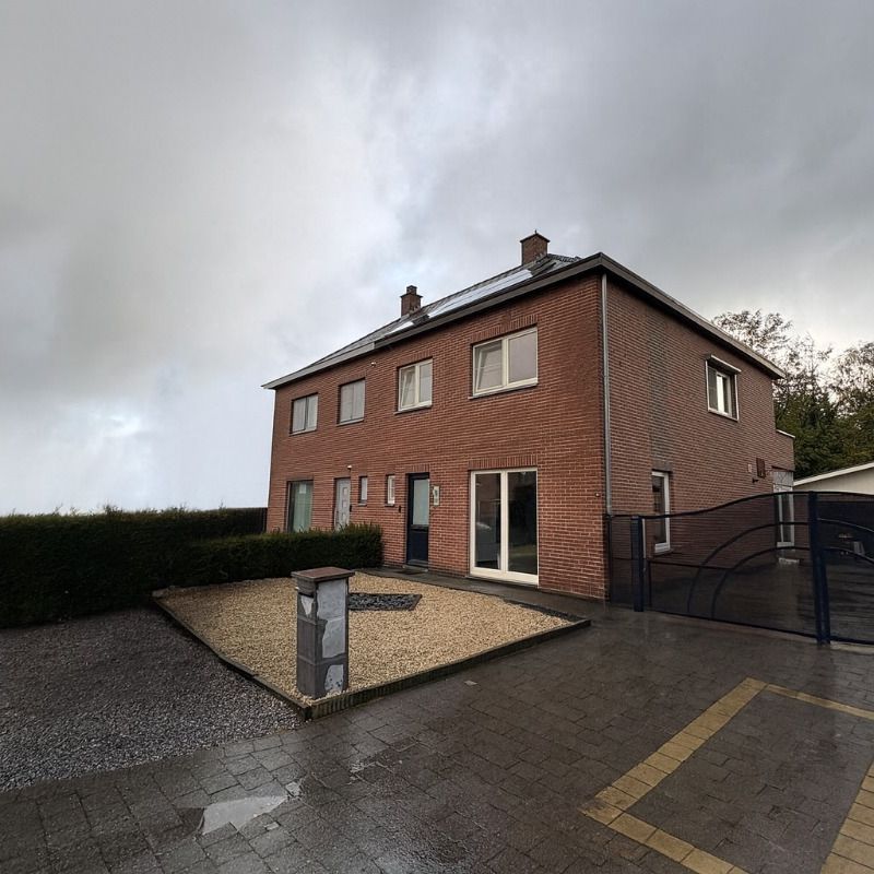 Instapklare woning met 3 slpks op rustige locatie in Hasselt - Foto 1