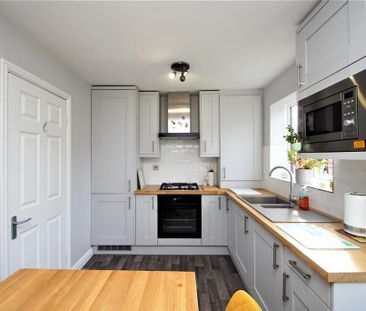 2 bedroom townhouse to rent - Photo 6