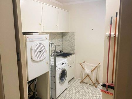 Be regal by the River! - Photo 4