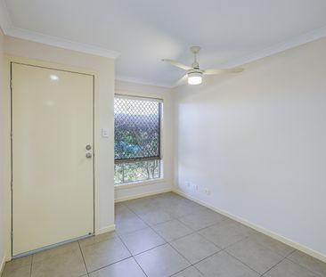 19 Parkview Street, Bahrs Scrub QLD 4207 - House For Rent | Domain - Photo 2