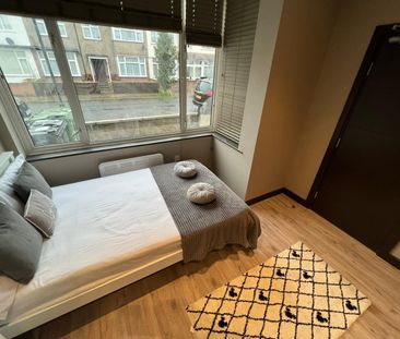 Room in a Shared House, Woodmansterne Road, SW16 - Photo 6