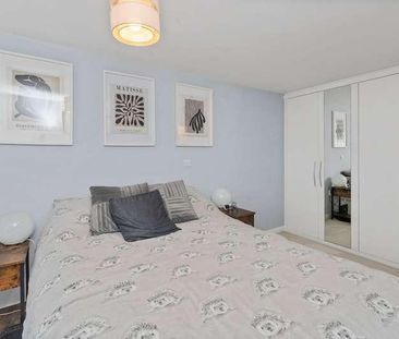 Partington Square, Runcorn, WA7 - Photo 6