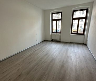 ** Erdgeschosswohnung mit Balkon am Kaßberg ist frei geworden! ** - Photo 4