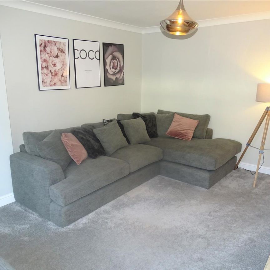 3 bedroom House To Let - Photo 1