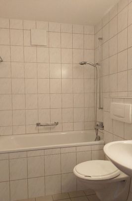 Geräumige Wohnung im Rheinquartier - Foto 1